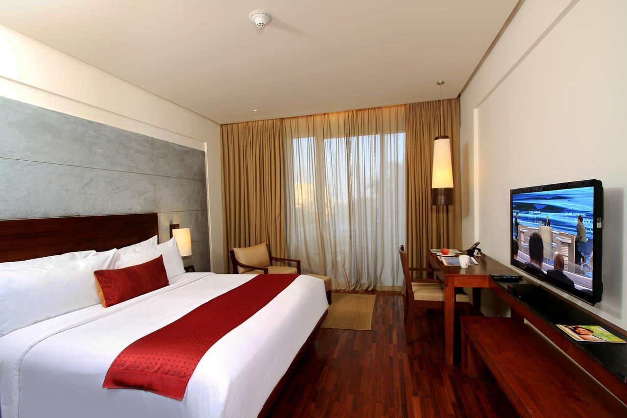 Holiday Inn & Suites Bengaluru Whitefield מראה חיצוני תמונה
